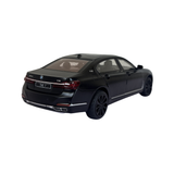 BMW 7 Series M760Li xDrive Diecast Model 1:24 Scale — Midnight Black | All Doors, Hood & Boot | Light & Sound | Display Stand