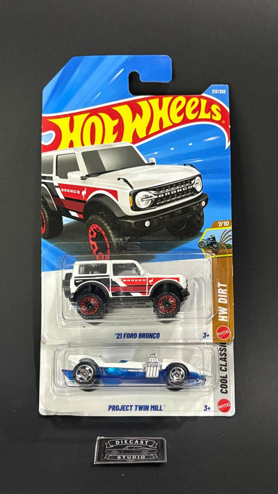 Hot Wheels 2 Car Set 12